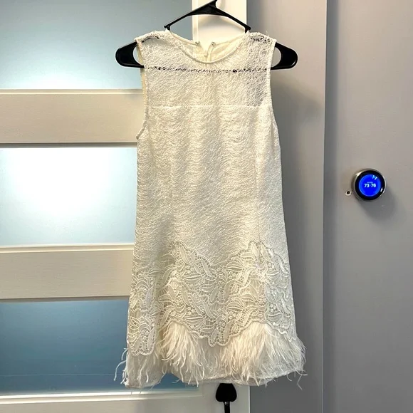 Alexis Designer White Sleeveless Cocktail Dress